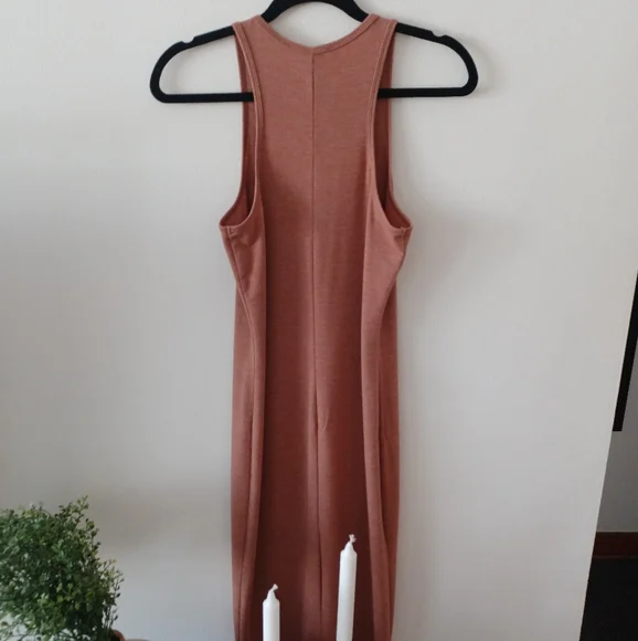 🌱Host Pick🌱 Nude Bodycon Midi Dress, Forever 21 - Picture 10 of 14